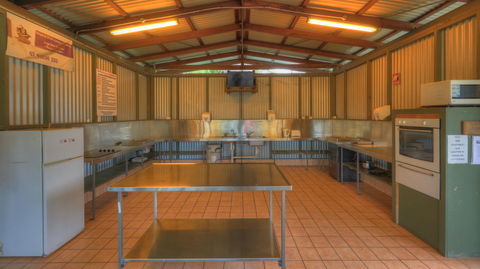 Yallakool Caravan Park On BP Dam - Accommodation Perth 1