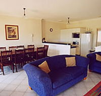 A Beachfront Villa Rockingham - Accommodation Perth