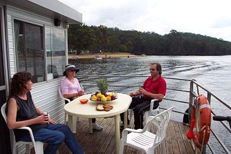 Clyde River Houseboats - Accommodation Perth 4