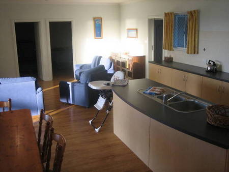 Busselton Beachfront - Accommodation Perth 2