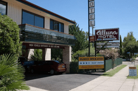 Alluna Motel - thumb 1