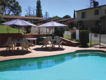 Hideaway Motor Inn - Accommodation Perth 0