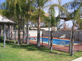 Merredin Caravan Park & Av-A-Rest Village - Accommodation Perth 0