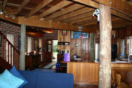 Arrawarra Lodge - Accommodation Perth 2