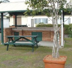 Sun Valley Tourist Park - Perth Resorts 4