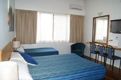 Diggers Tavern - Accommodation Perth 2
