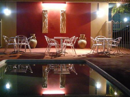 Desert Sand Motor Inn - Accommodation Perth 1