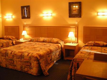 Desert Sand Motor Inn - Accommodation Perth 3