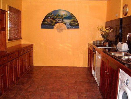 Golden Hearth Cottages - Accommodation Perth 2