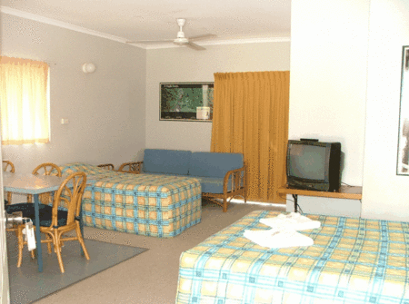River Of Gold Motel - Accommodation Perth 2