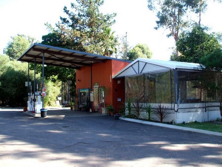 Warren Way Caravan Park - Accommodation Perth 2
