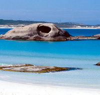 Pink Lake Tourist Park - Accommodation Perth