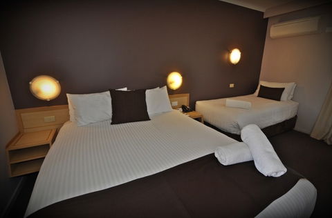 Best Western Hospitality Inn Carnarvon - Accommodation Perth 3