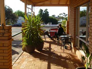 Coolgardie Motel - Accommodation Perth 2