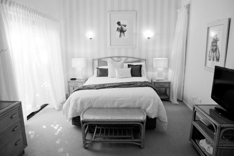 Headlands Beach Guest House - Accommodation Perth 2