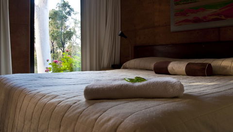 Best Western Pemberton Hotel - Accommodation Perth 0