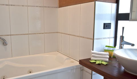 Best Western Pemberton Hotel - Accommodation Perth 1