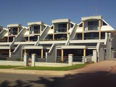 Rainbow Connections - Accommodation Perth 0