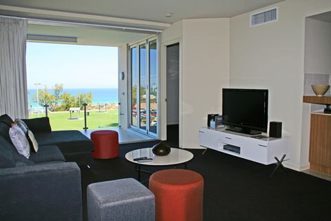Clarion Suites Mullaloo Beach - Accommodation Perth 5