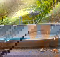 Adelaide Hills Retreats - The Nest - Accommodation Perth
