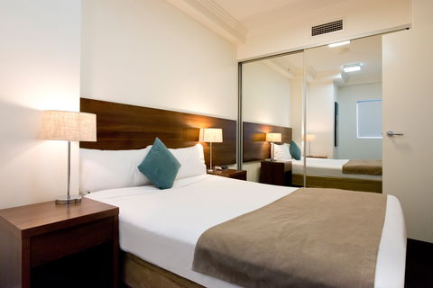 APX World Square - Perth Resorts 0