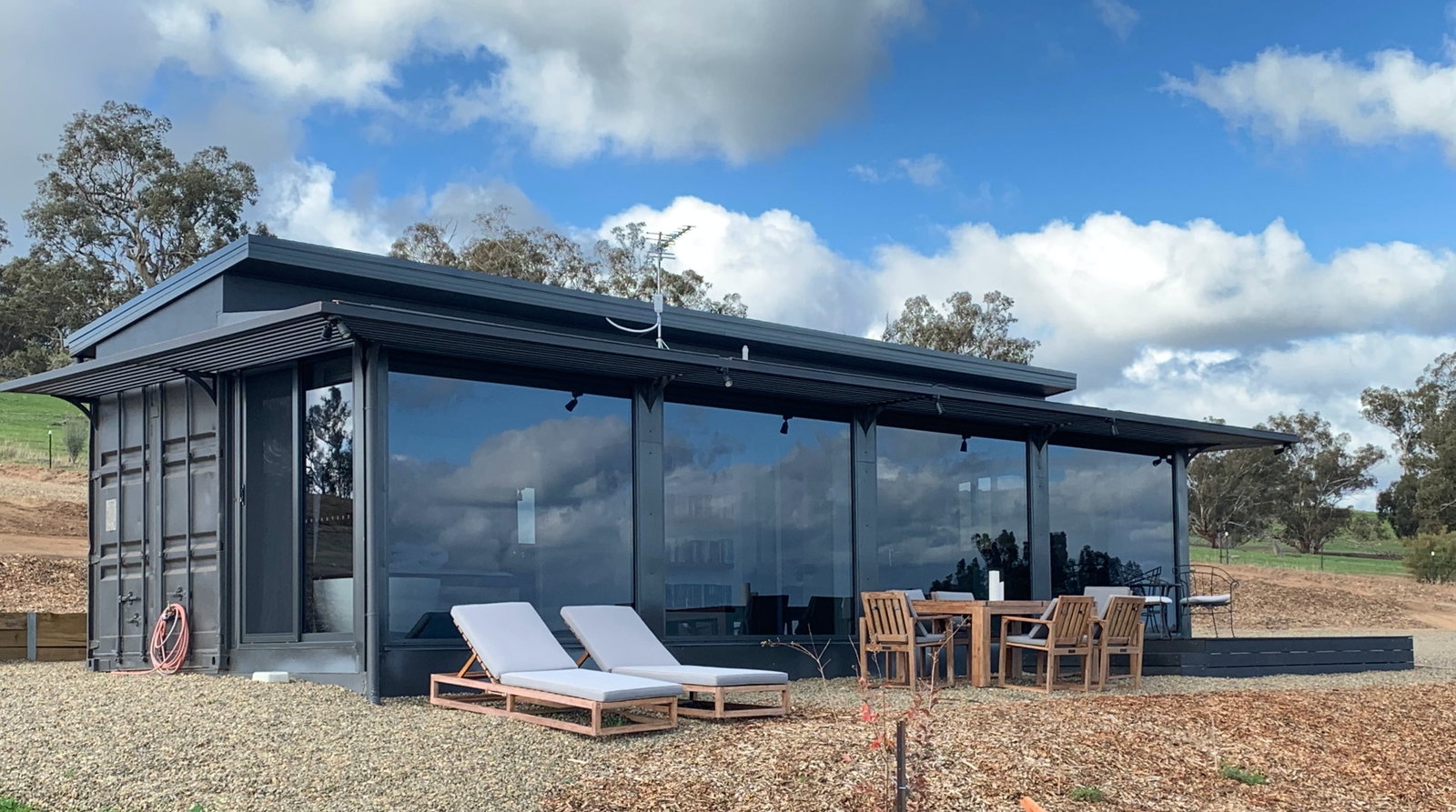 Eunanoreenya NSW Accommodation Perth