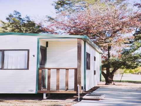 Boorowa Caravan Park - Accommodation Perth 1