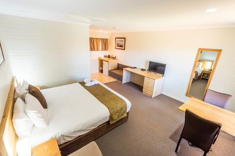 Hospitality Carnarvon, SureStay Collection By Best Western - Accommodation Perth 1