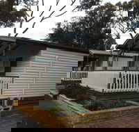 Lake Albert Caravan Park Meningie SA - Accommodation Perth