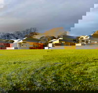 Lush Pastures hosted BnB - Accommodation Perth