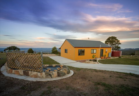 Majestic View Cottages - Accommodation Perth 0
