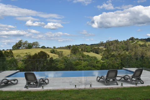 Mapleton Springs - Accommodation Perth 0