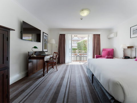 Mercure Canberra - Accommodation Perth 2