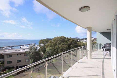 Oasis 11 - Accommodation Perth 0