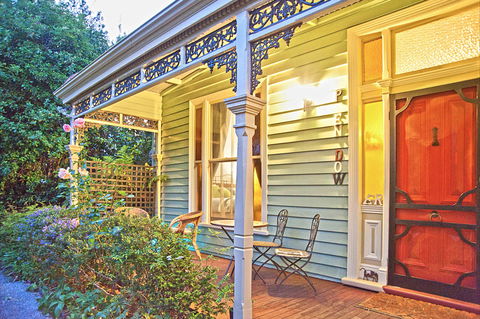 Pendower House B&B And Self Contained Apartments - Accommodation Perth 1