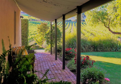 Seppeltsfield Vineyard Cottage - Accommodation Perth 0
