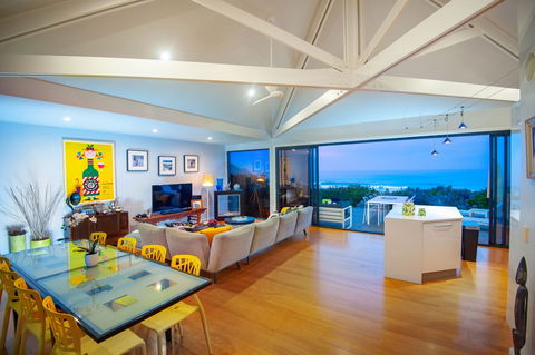 Tambac On Boomerang Beach - Accommodation Perth 0