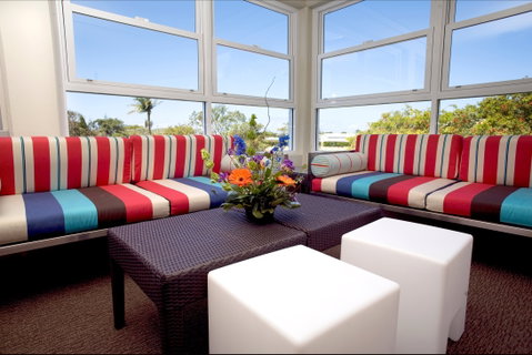 The Pier Hotel - Accommodation Perth 1