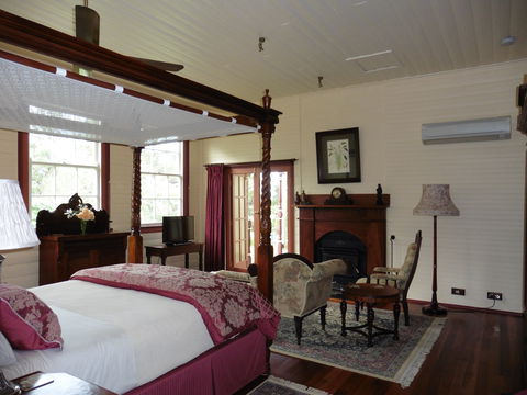 The Old School Bed And Breakfast - Accommodation Perth 2