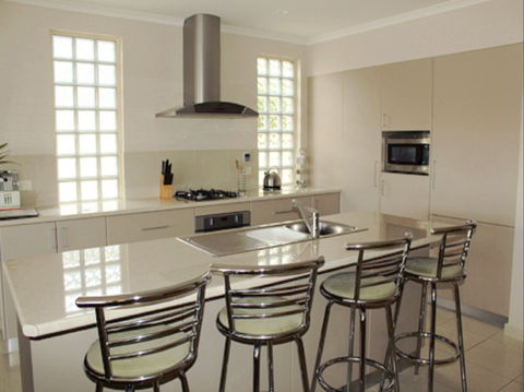 Why Not Waterfront Unit 1 - Accommodation Perth 1