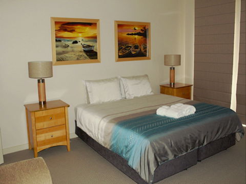 Why Not Waterfront Unit 1 - Accommodation Perth 2