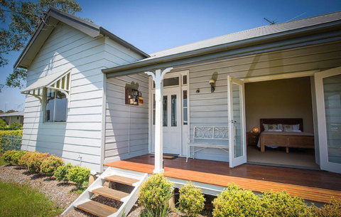 Wine Country Cottage - Accommodation Perth 0