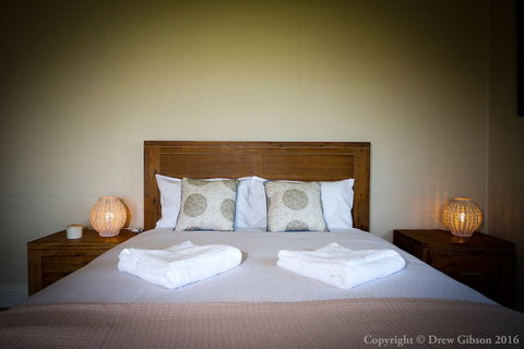 Wine Country Cottage - Accommodation Perth 1