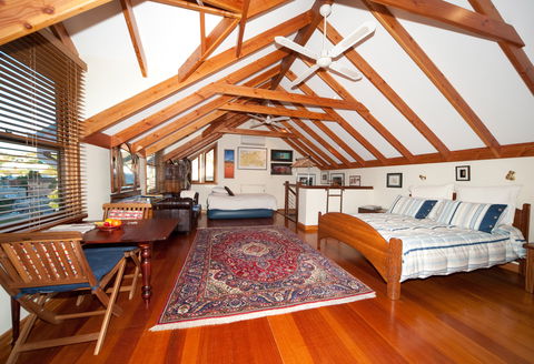 An Oasis In The City - Perth Resorts 1