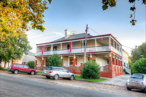 Athelstane House - Accommodation Perth 0