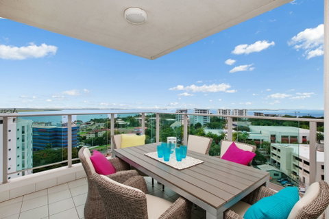 Beachlife Sea Spray Apartment - Accommodation Perth 0