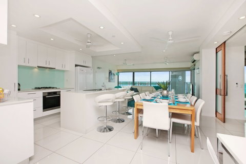 Beachlife Sea Spray Apartment - Accommodation Perth 1