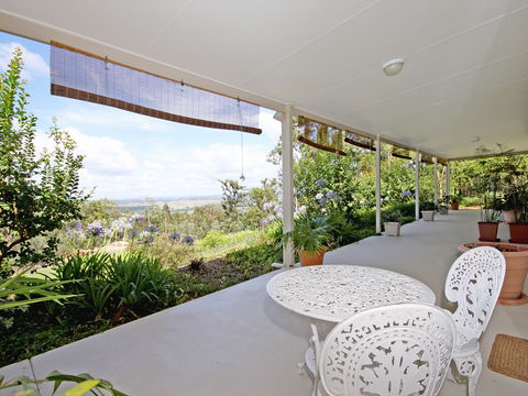 Bed And Breakfast At Wallaby Ridge - Accommodation Perth 2