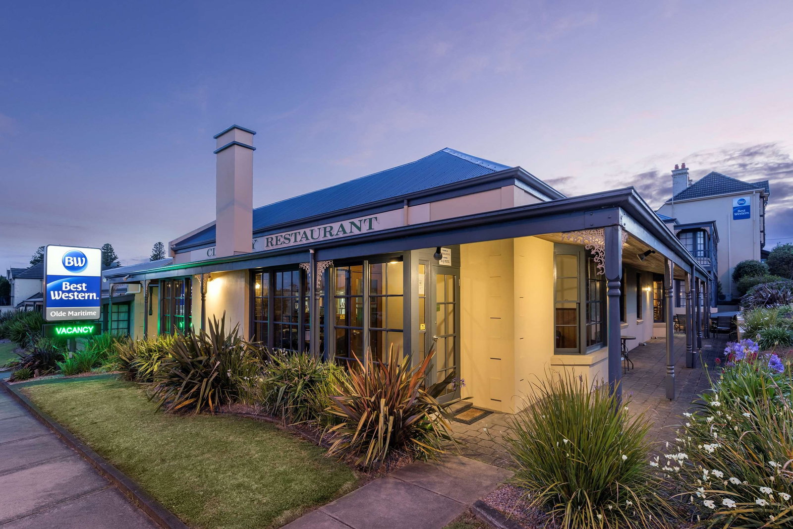 Warrnambool VIC Accommodation Perth
