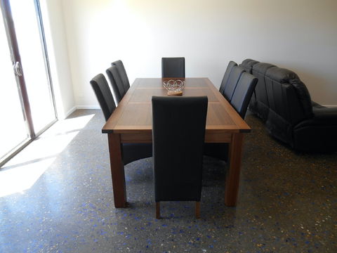 Blue Door Retreat - Accommodation Perth 2